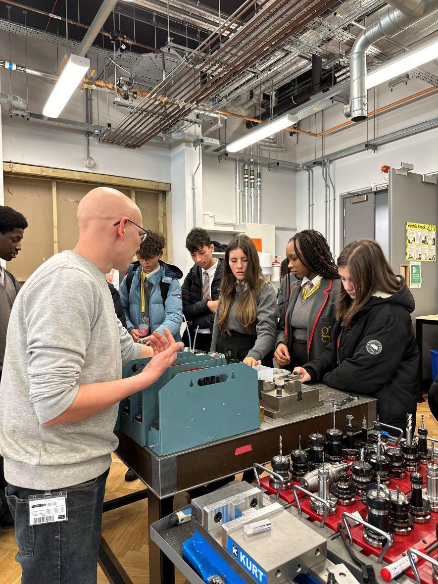 Elliot with Brilliant Club Scholars in Makerspace 