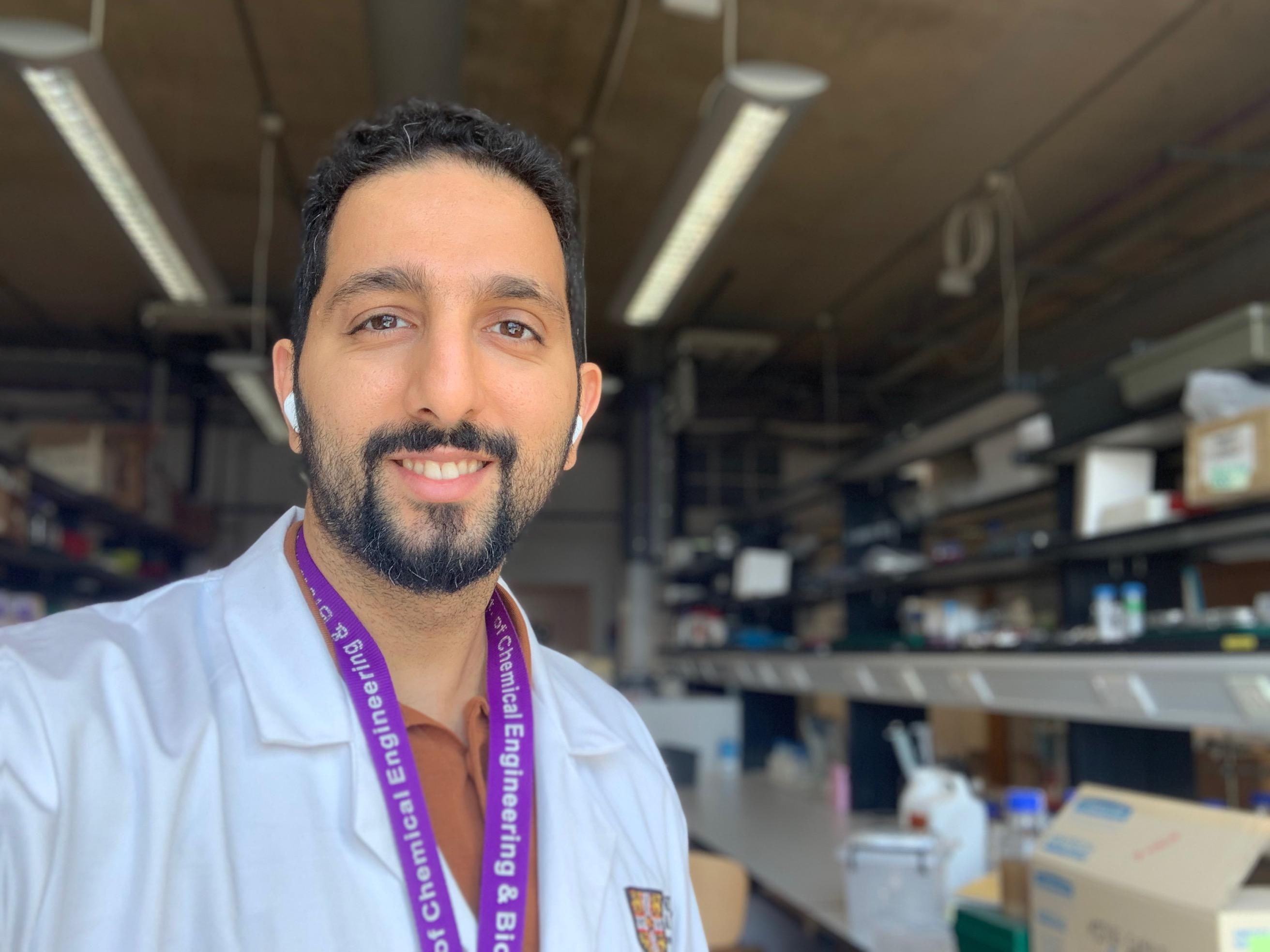 Mohammed Alawami in the lab