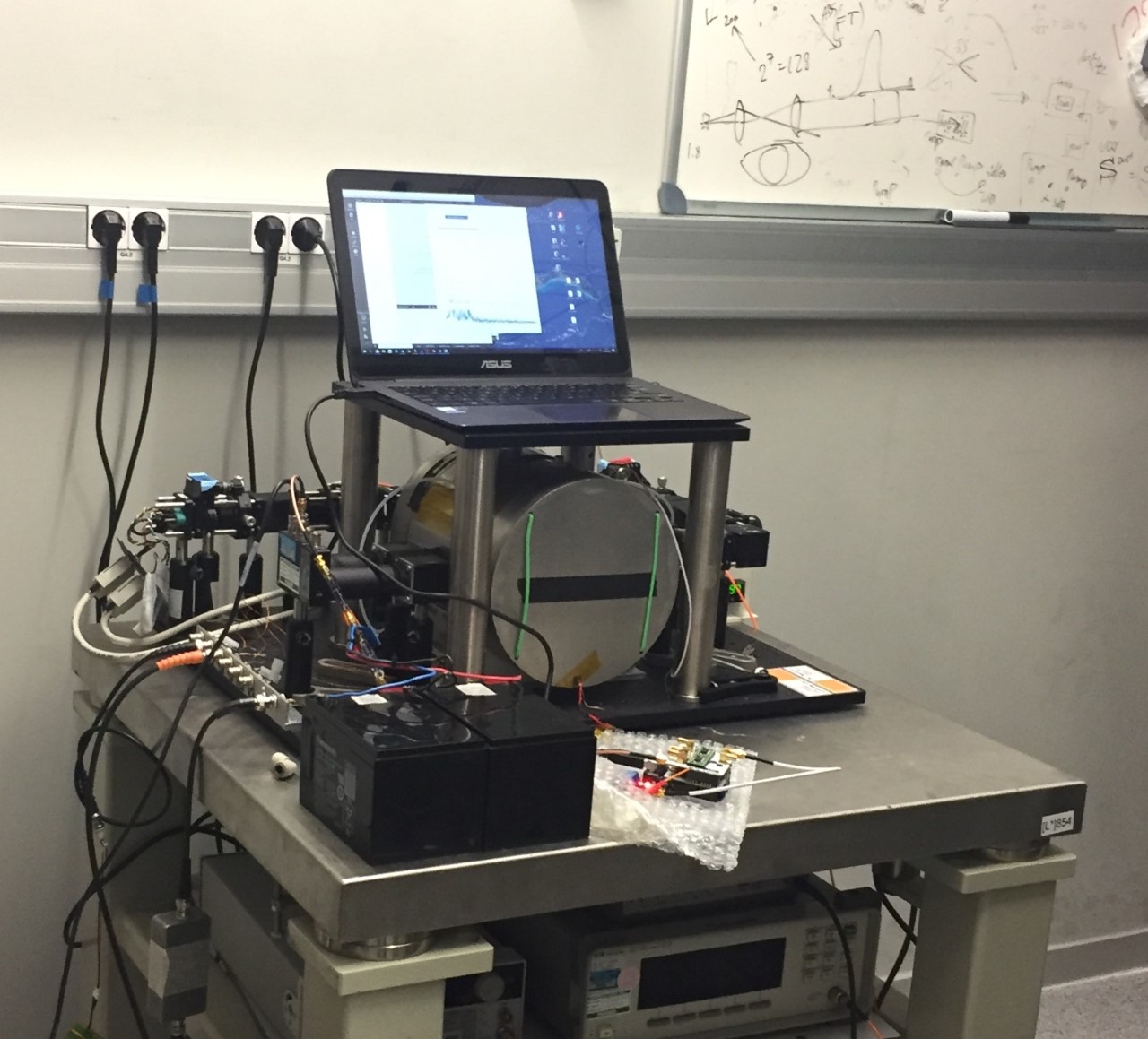 Table-top ultralow-field NMR instrument